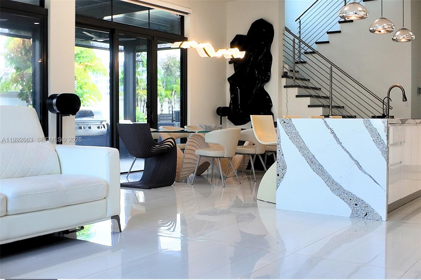 CANARIAS EAST - Residential