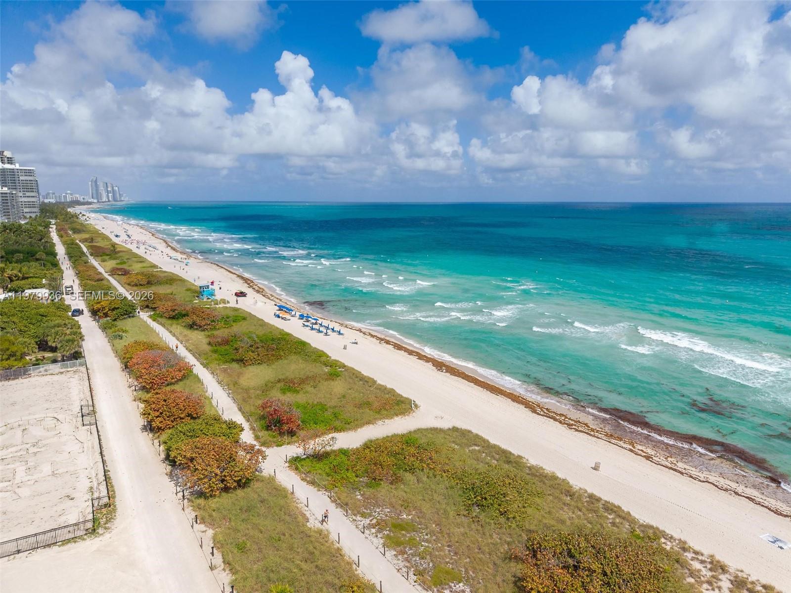 FOUR WINDS CONDO - Residential