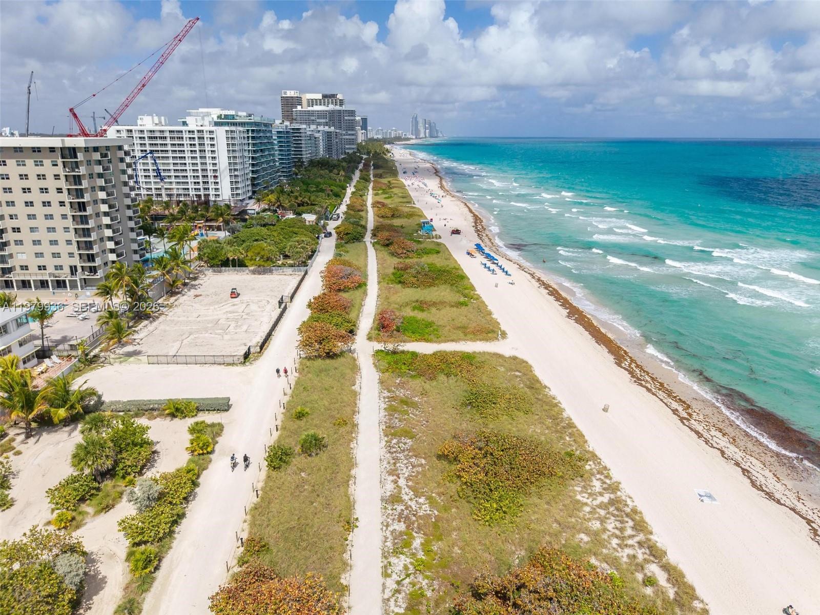 FOUR WINDS CONDO - Residential