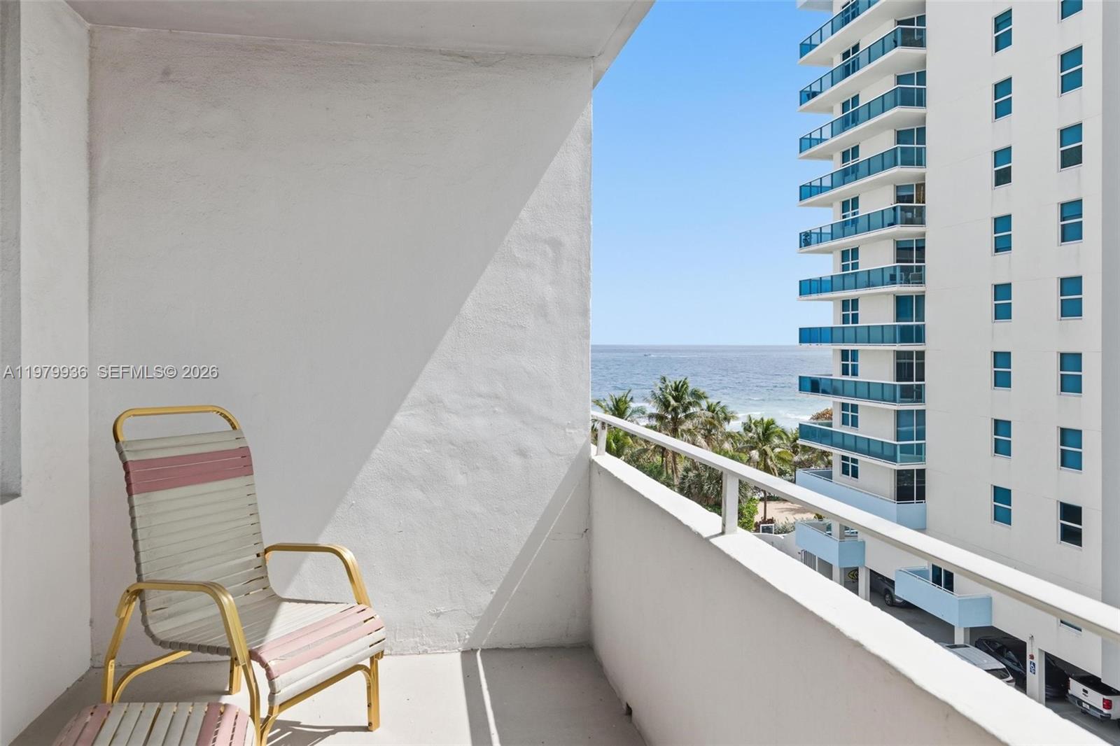 FOUR WINDS CONDO - Residential