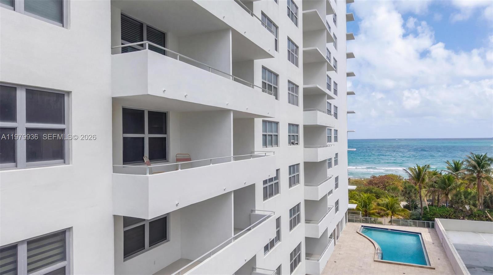 FOUR WINDS CONDO - Residential