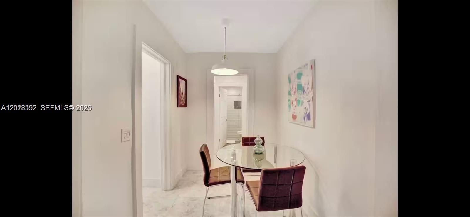 SHADOWLAWN - Residential Lease