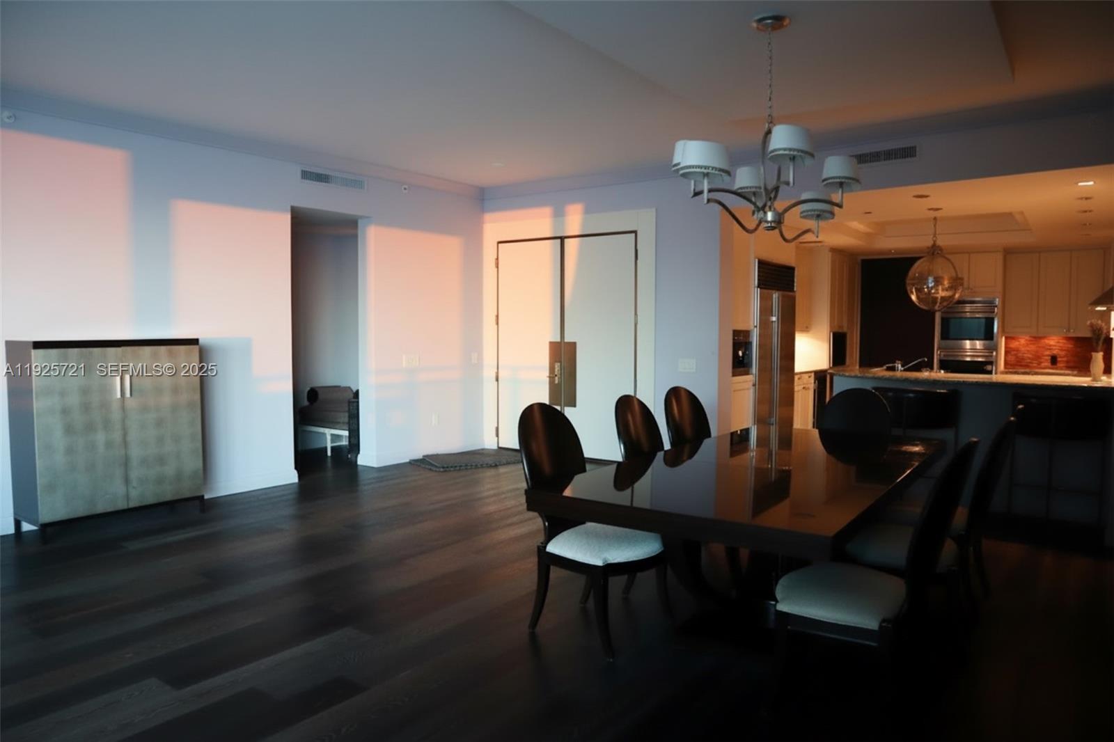 10295 COLLINS AVE RESDNTA - Residential