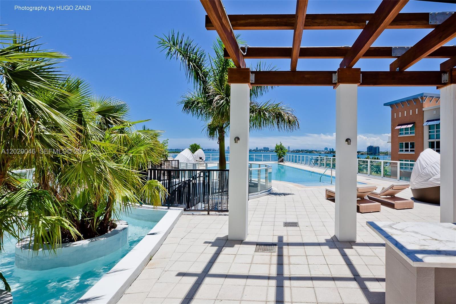PARAMOUNT BAY CONDO - Residential Lease