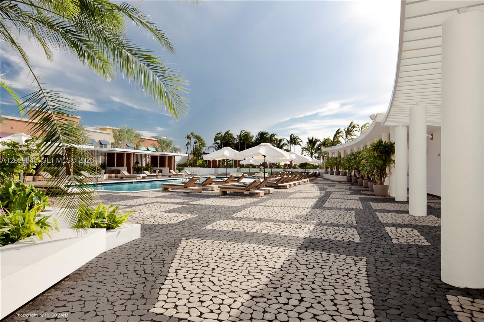 PARAMOUNT BAY CONDO - Residential Lease