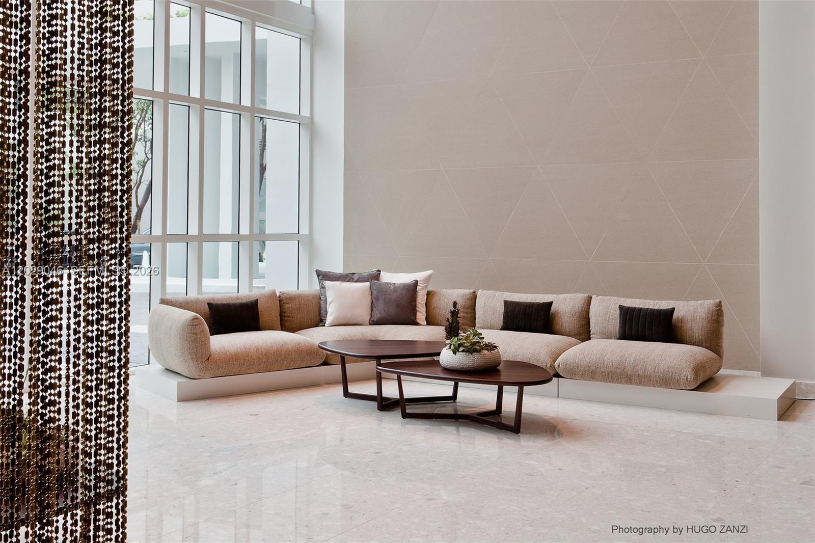 PARAMOUNT BAY CONDO - Residential Lease