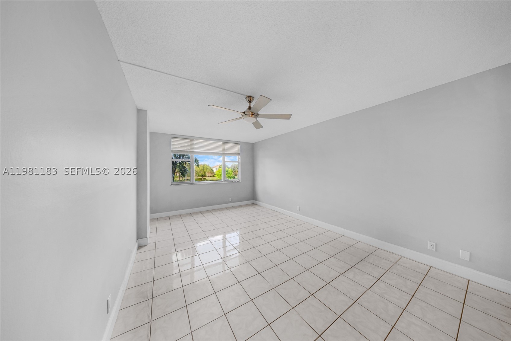 HILLCREST EAST NO 22 COND - Residential