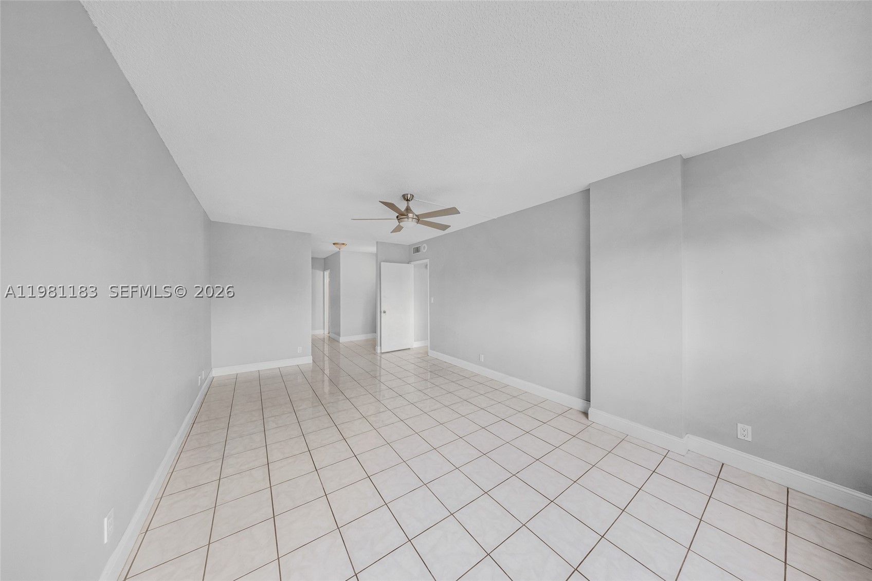 HILLCREST EAST NO 22 COND - Residential