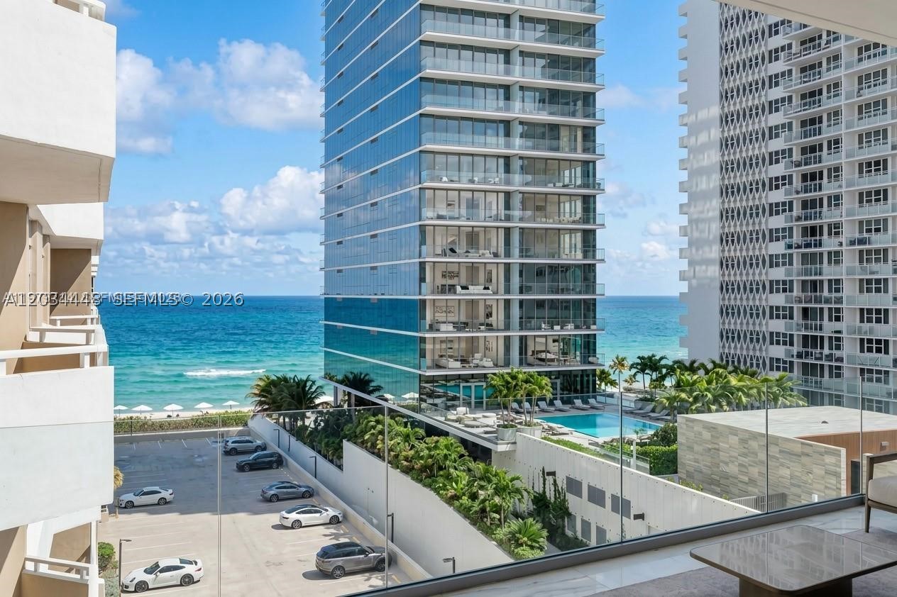 HEMISPHERES CONDO - Residential