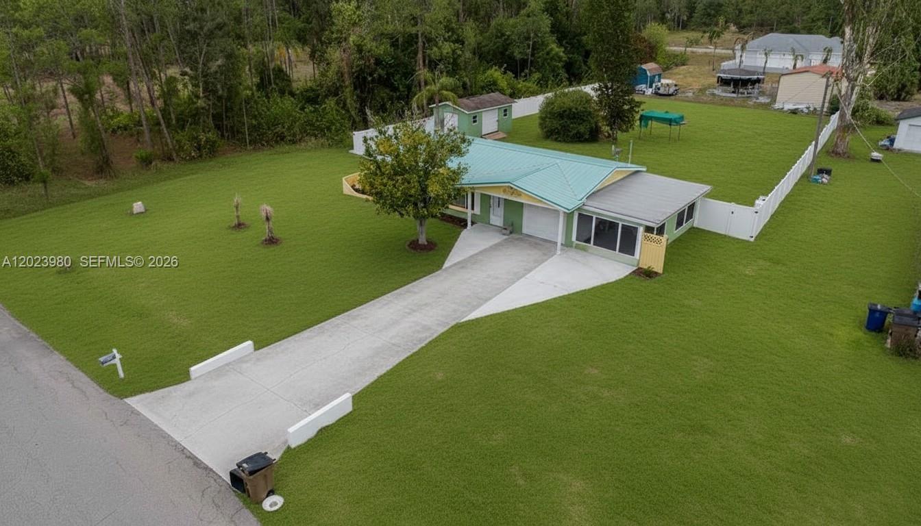 LEHIGH ACRES - Residential