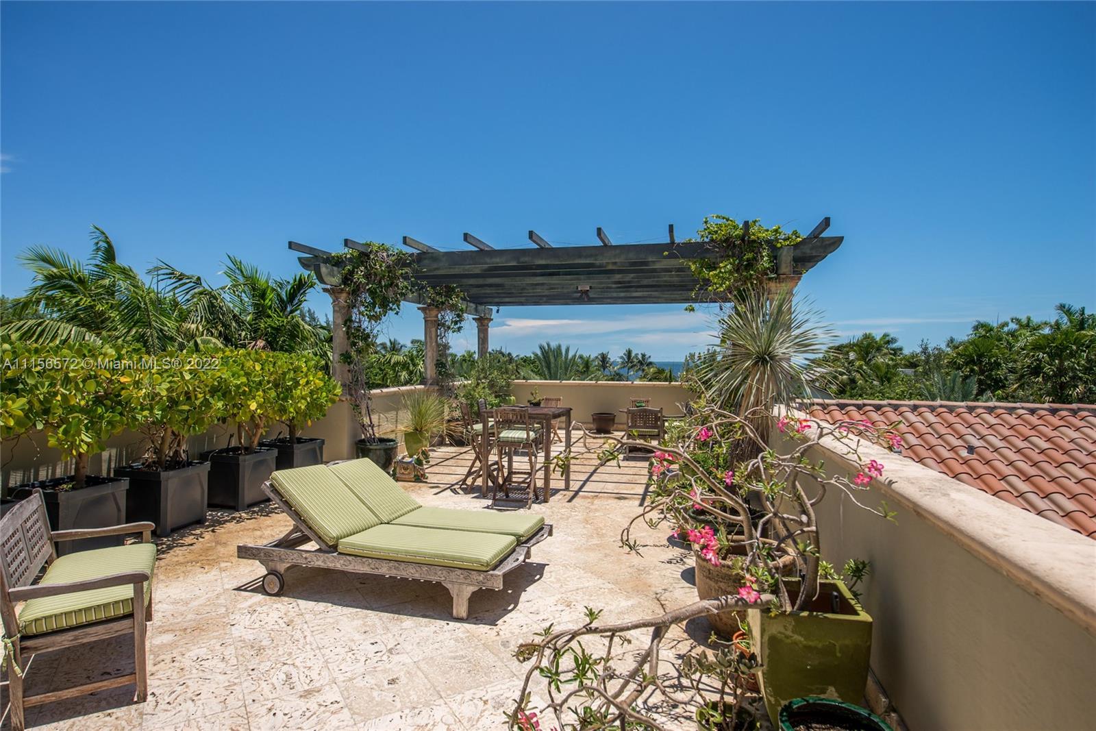 HUGHES COVE - Residential