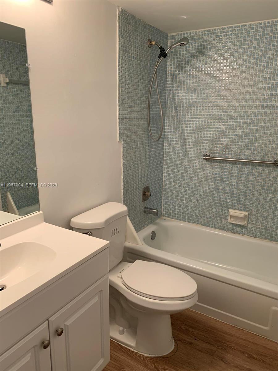 FANSHAW AT CENTURY VILLAG - Residential