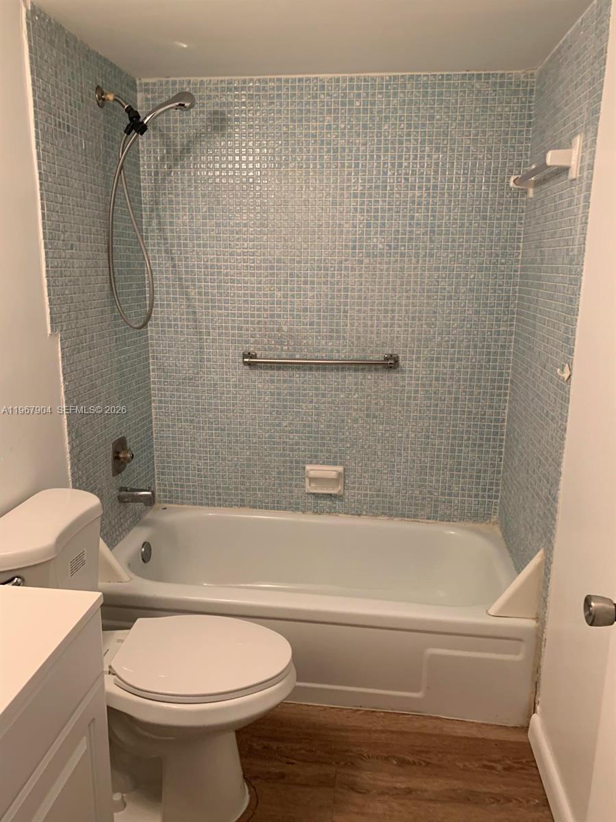 FANSHAW AT CENTURY VILLAG - Residential