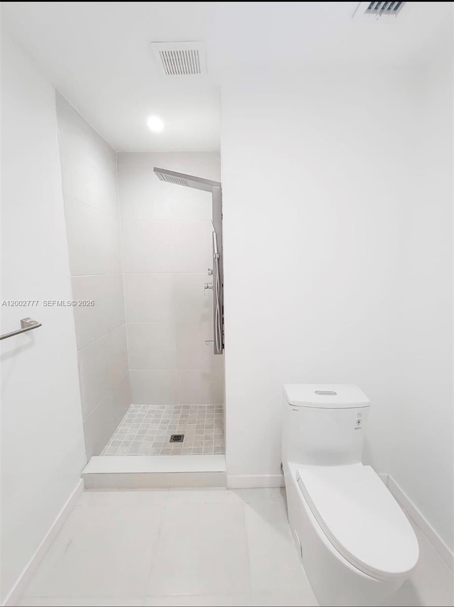 EAST SHENANDOAH - Residential