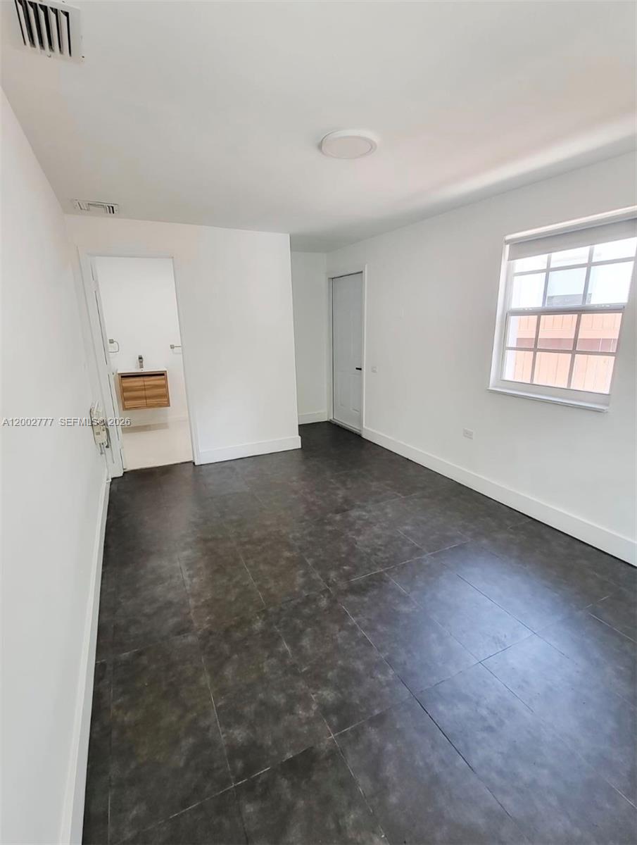 EAST SHENANDOAH - Residential