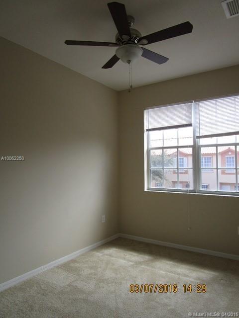 Hollywood Place Condo - Residential Lease
