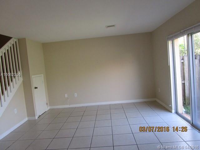 Hollywood Place Condo - Residential Lease