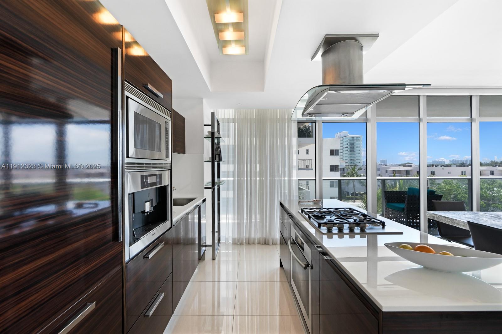 THE CARIBBEAN CONDO - Residential Lease