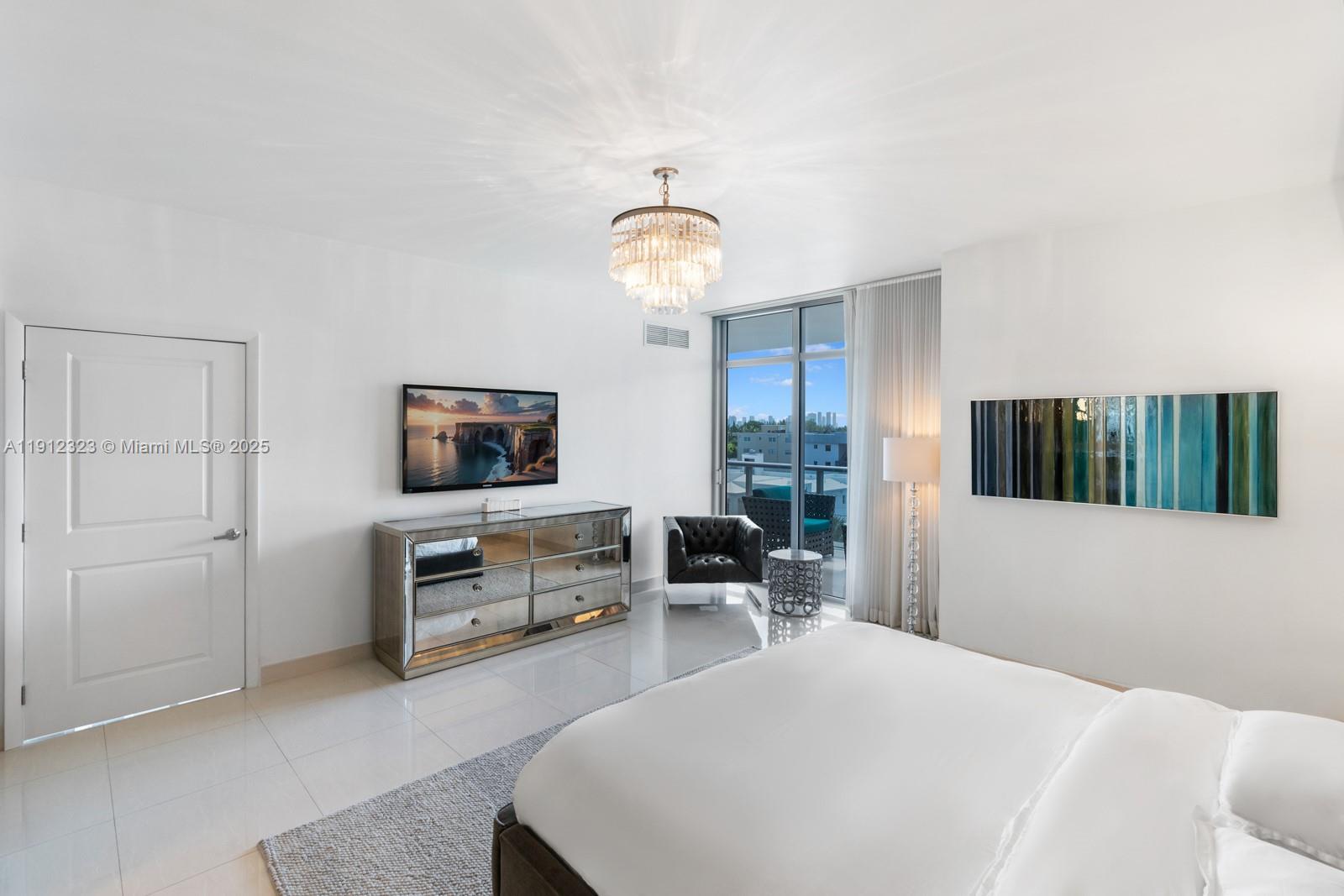 THE CARIBBEAN CONDO - Residential Lease