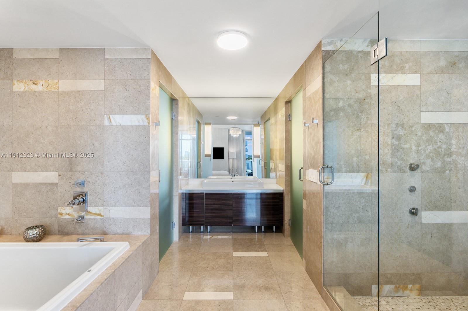 THE CARIBBEAN CONDO - Residential Lease