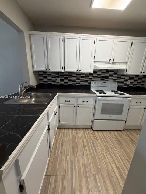 Available condo in Lago Grande. Located on the 2nd floor. Kitchen is being remodeled (new quartz counter tops, backsplash, stainless steel appliances). Washer and dryer in unit. Upgraded bathrooms. Small pets allowed. Association approval process takes approximately 10-15 days. CAN BE RENTED RIGHT AWAY. Unit is listed for rent.