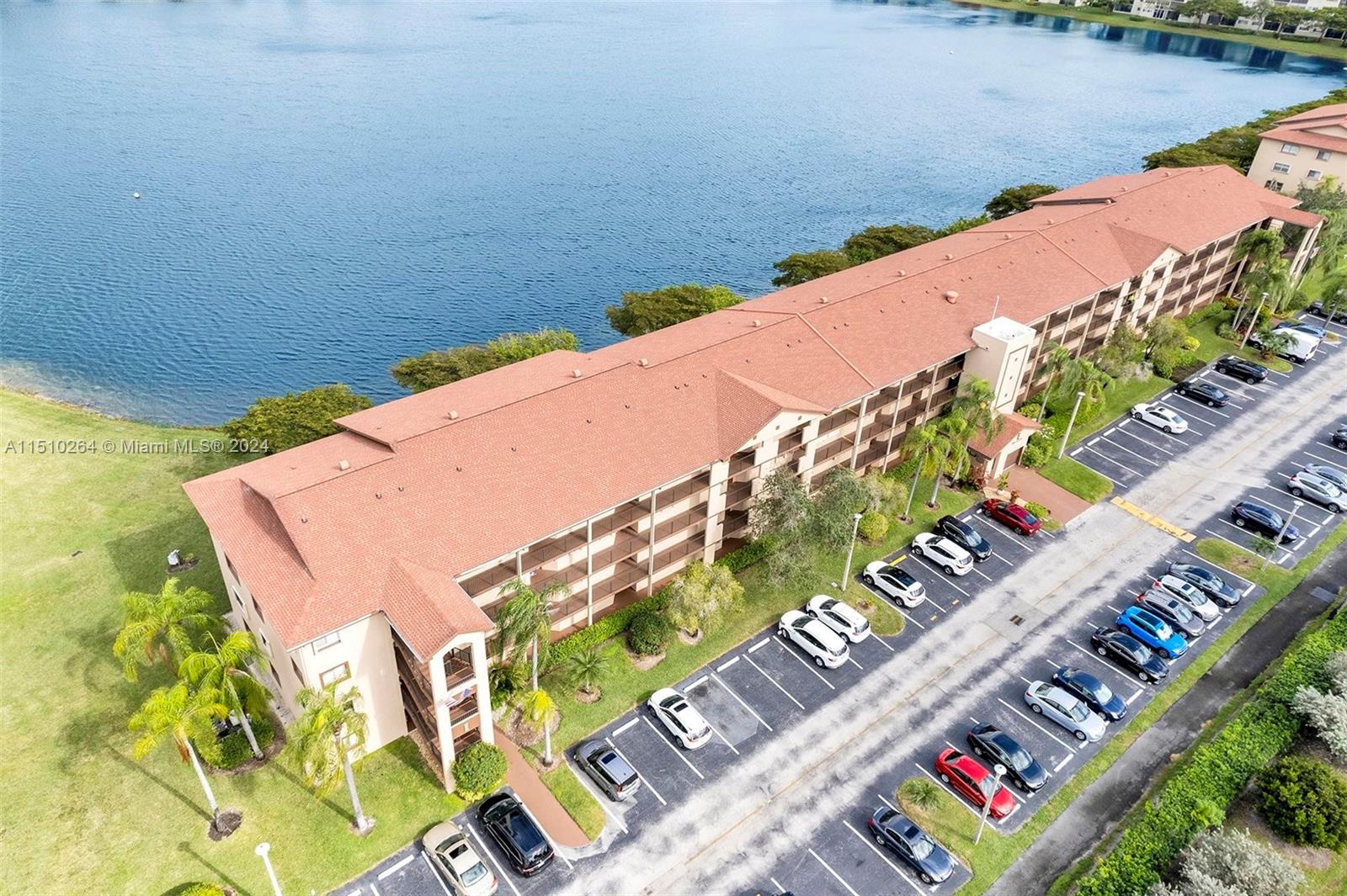 IVANHOE EAST AT CENTURY V - Residential
