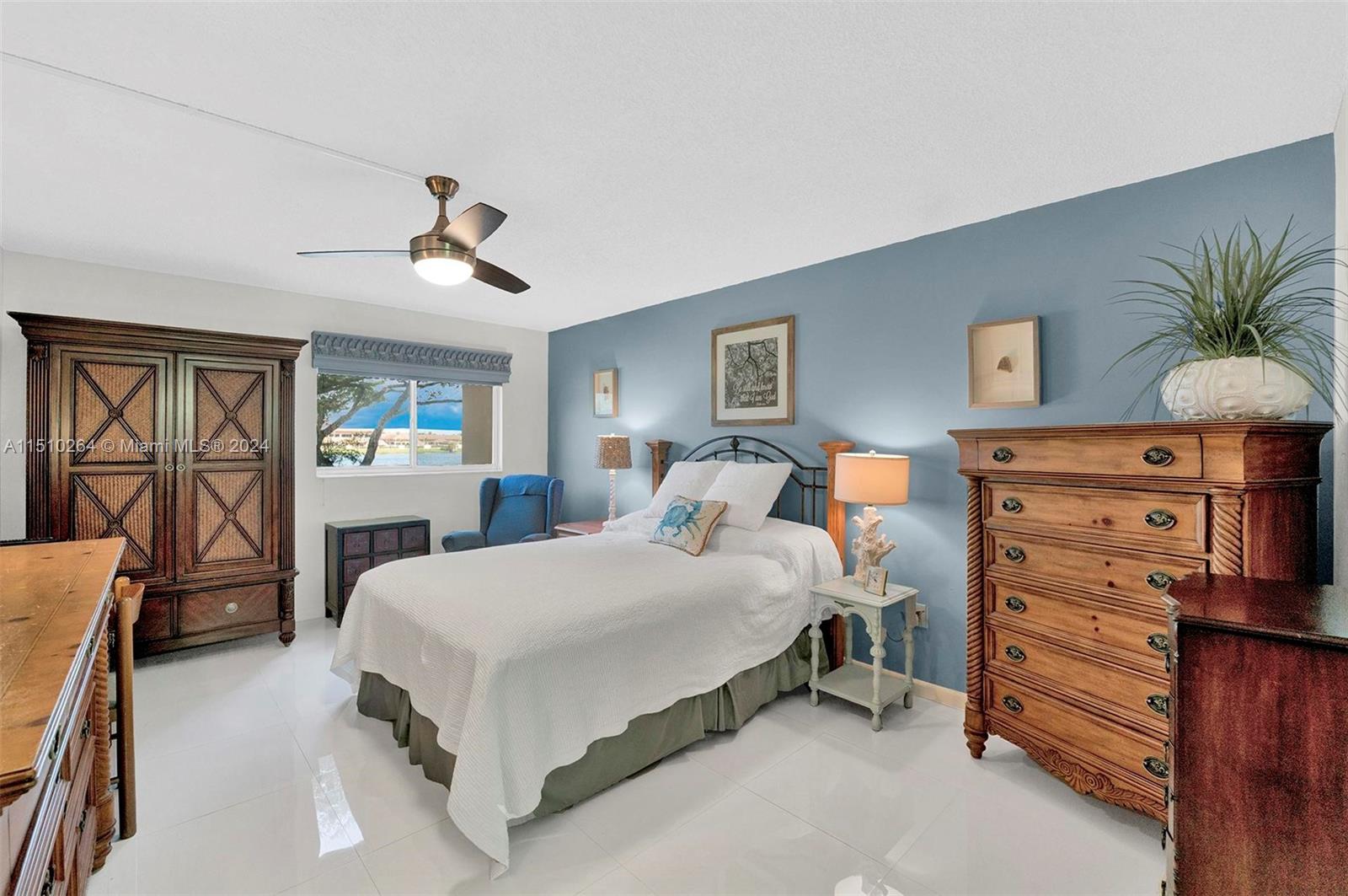 IVANHOE EAST AT CENTURY V - Residential