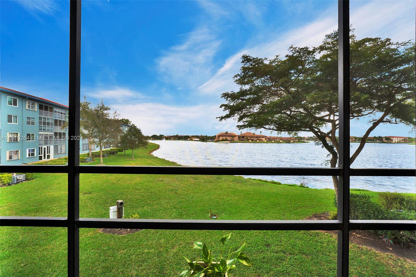 IVANHOE EAST AT CENTURY V - Residential