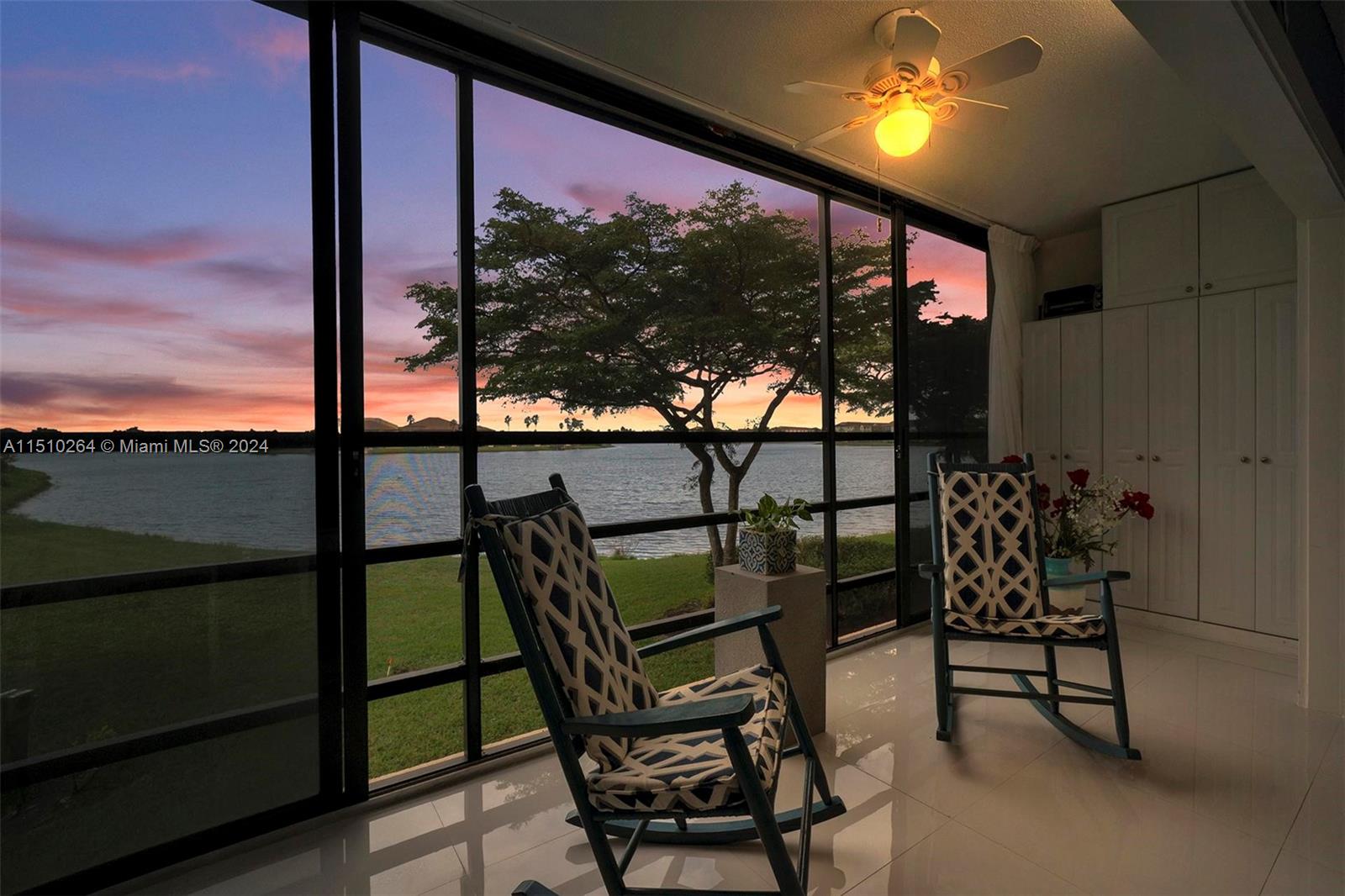 IVANHOE EAST AT CENTURY V - Residential