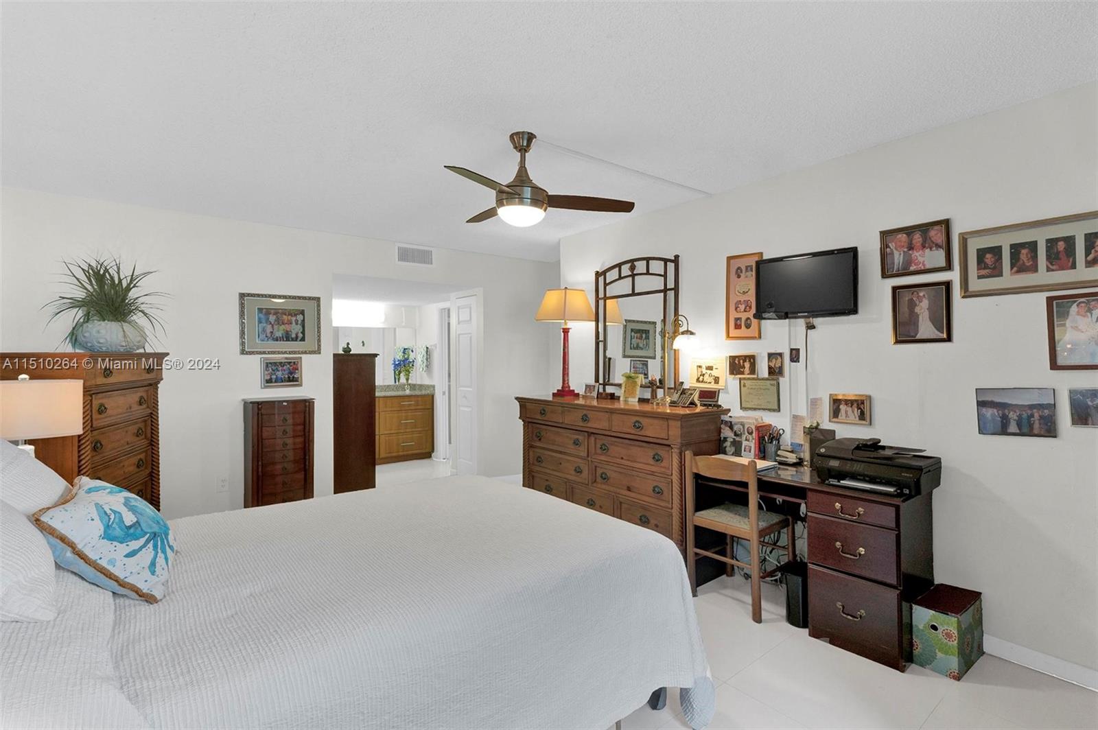 IVANHOE EAST AT CENTURY V - Residential