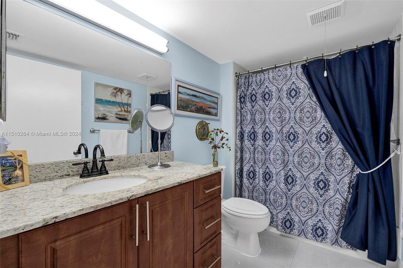 IVANHOE EAST AT CENTURY V - Residential