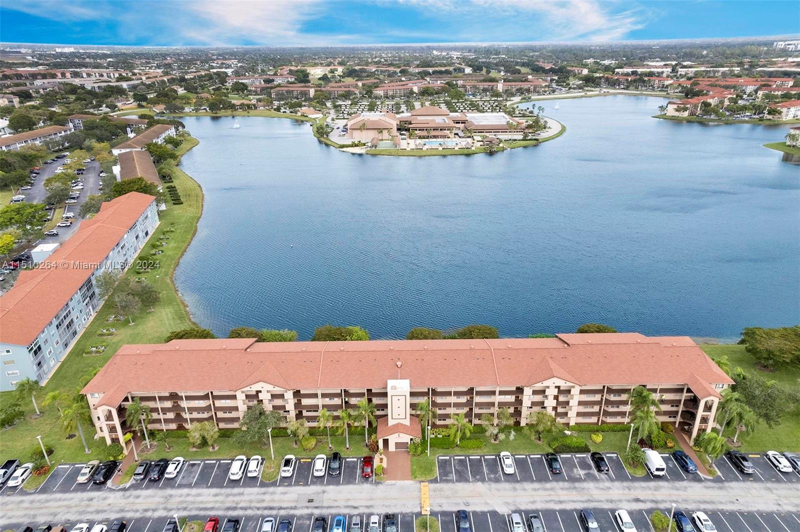 IVANHOE EAST AT CENTURY V - Residential