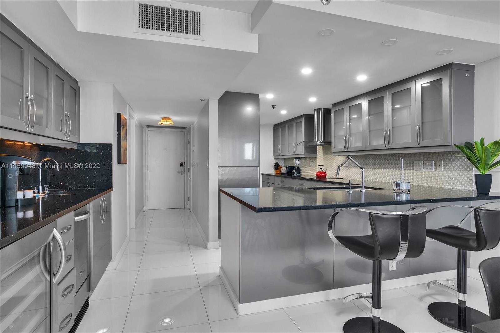 THE GRAND FKA VENETIA - Residential