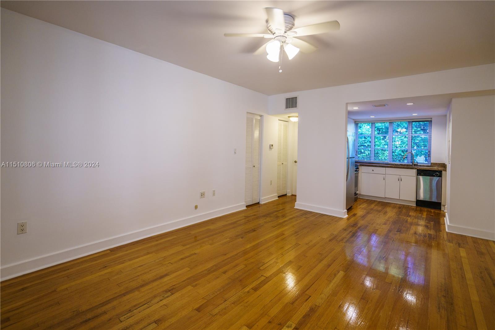 FLAMINGO TERR ADDN - Residential Lease
