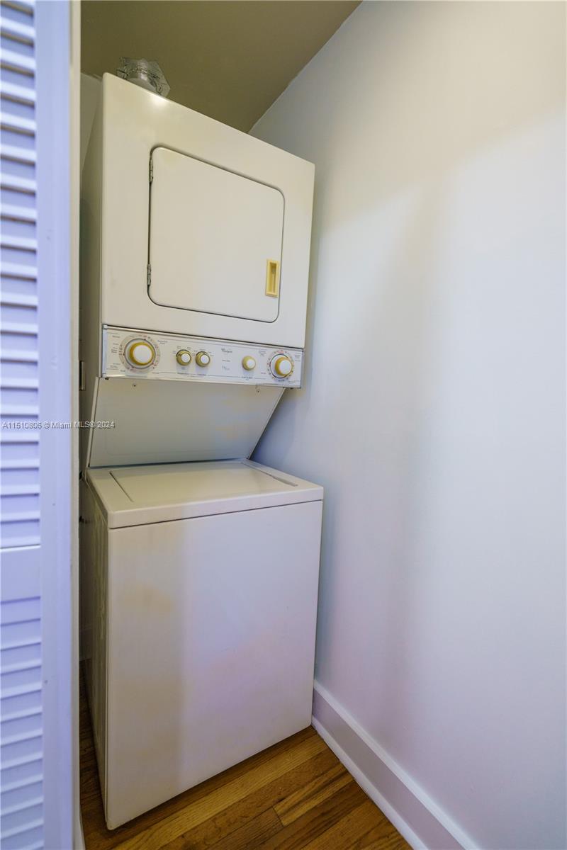 FLAMINGO TERR ADDN - Residential Lease