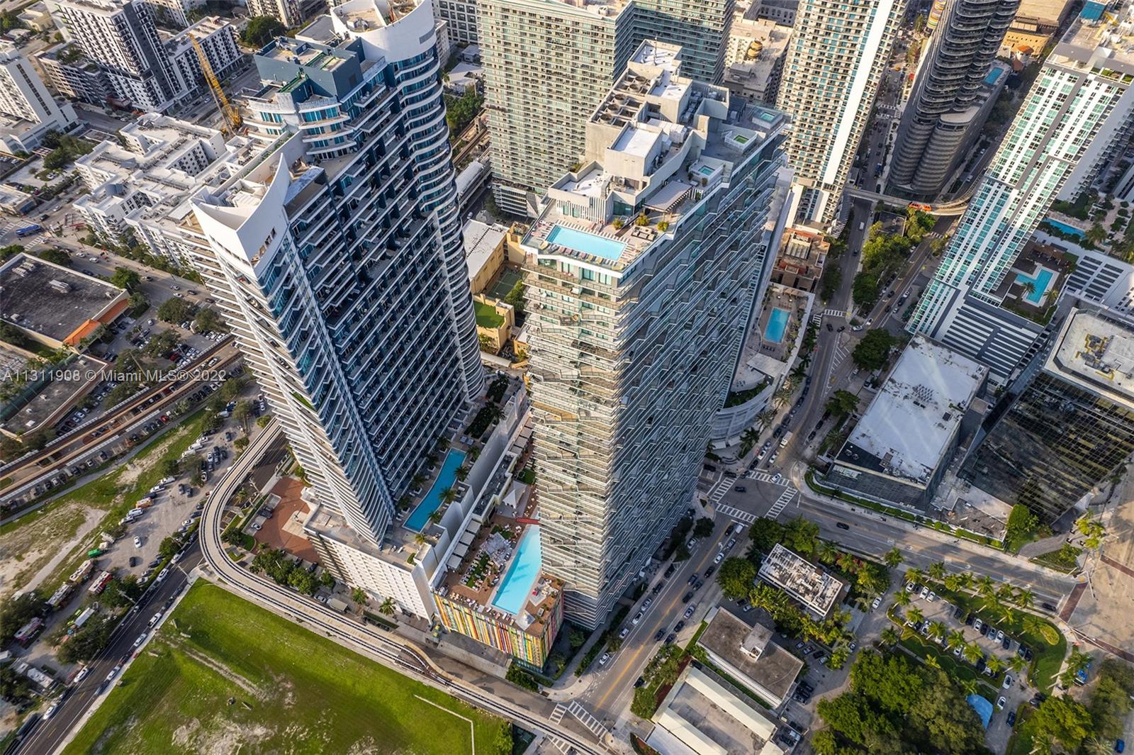 1300 S MIAMI AVENUE CONDO - Residential Lease