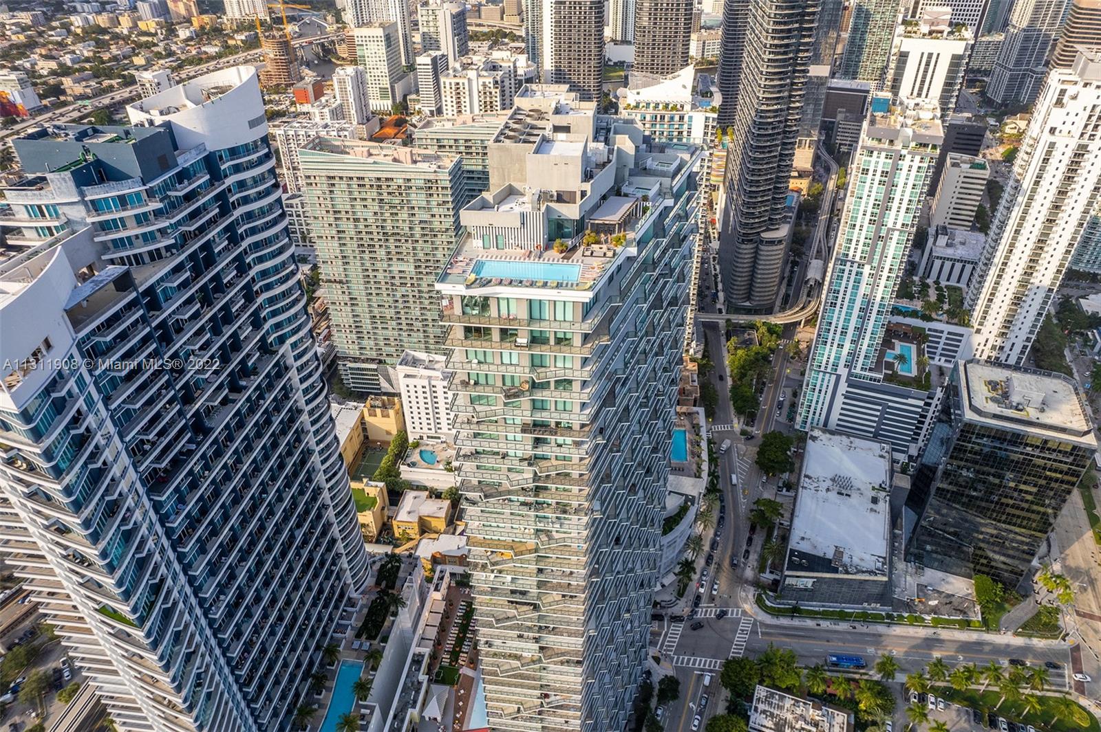 1300 S MIAMI AVENUE CONDO - Residential Lease