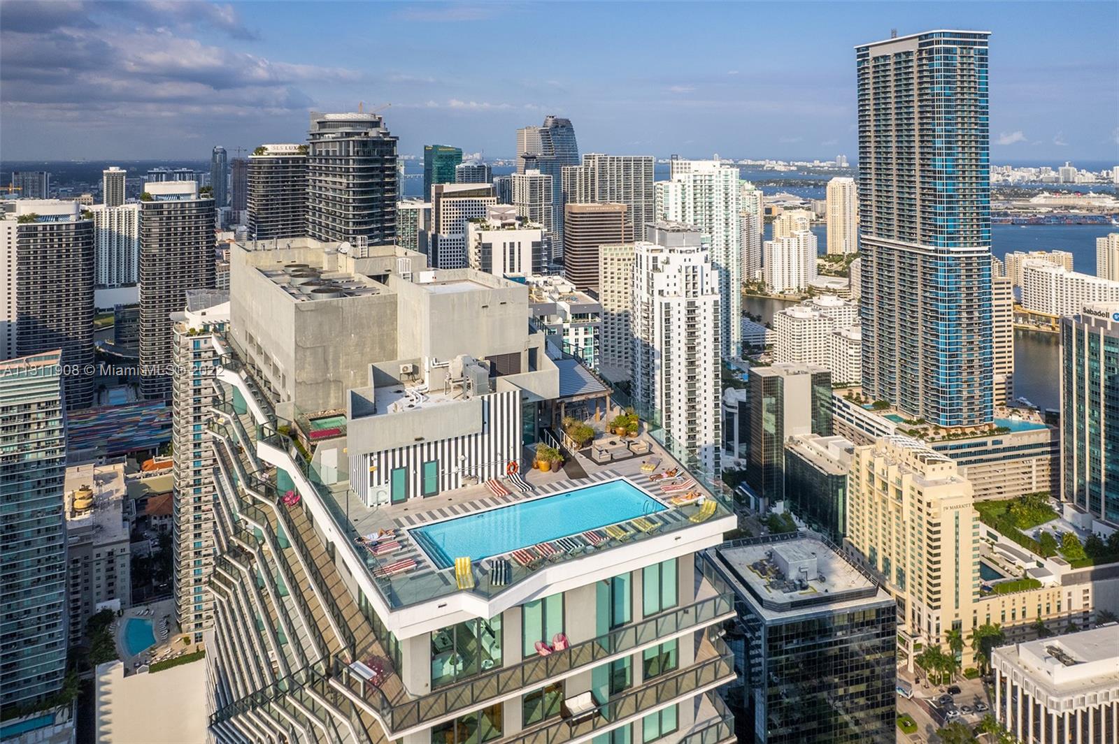 1300 S MIAMI AVENUE CONDO - Residential Lease