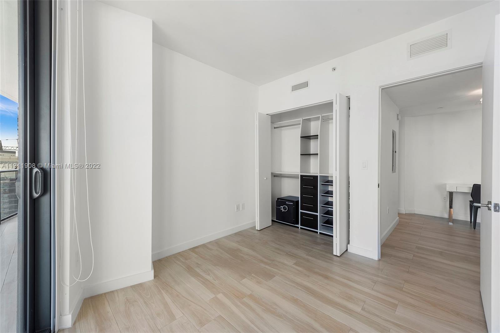 1300 S MIAMI AVENUE CONDO - Residential Lease