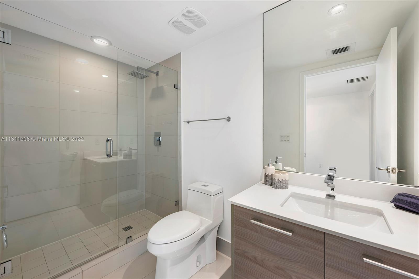 1300 S MIAMI AVENUE CONDO - Residential Lease