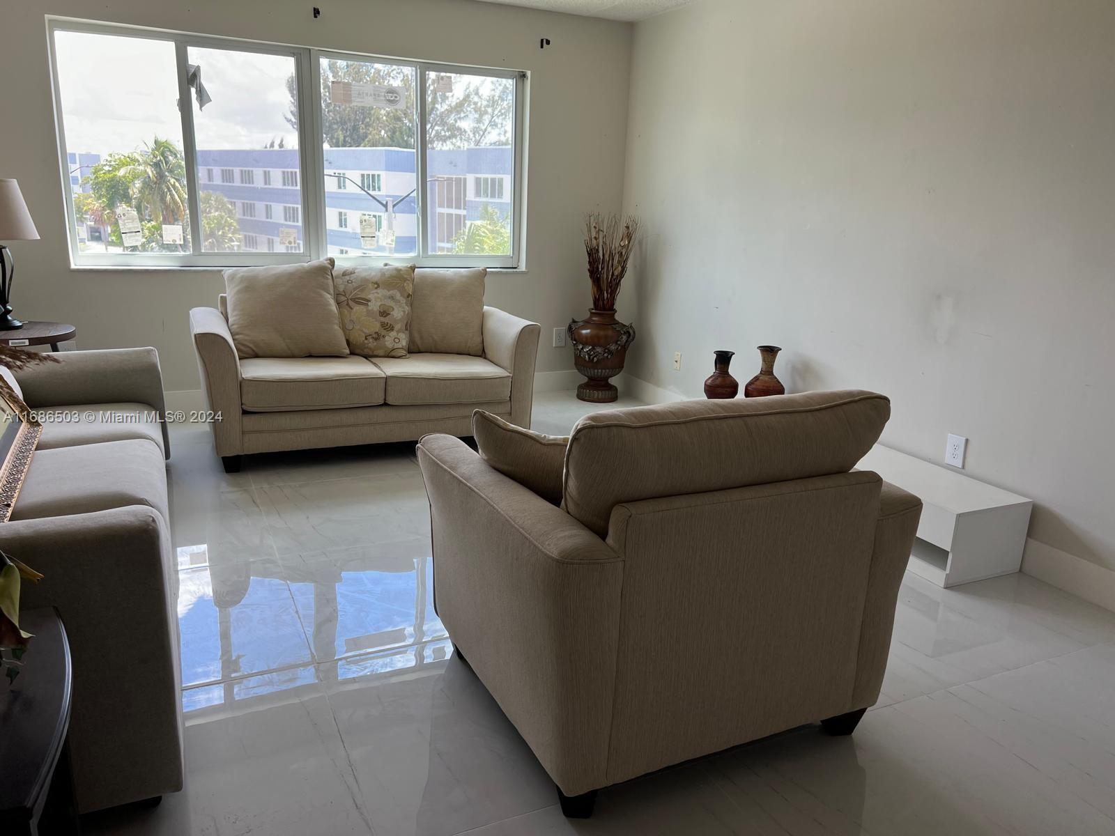 NARANJA LAKES CONDO 5 - Residential Lease