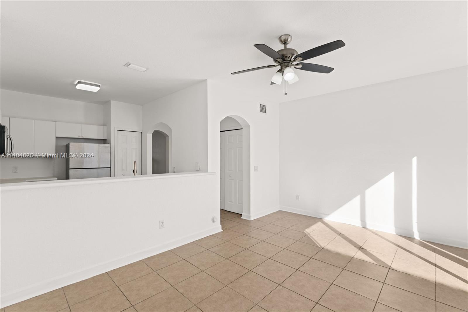VILLAS AT NAUTICA THREE C - Residential