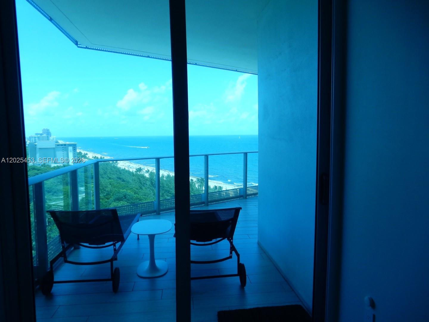 PARAMOUNT FT LAUDERDALE C - Residential Lease