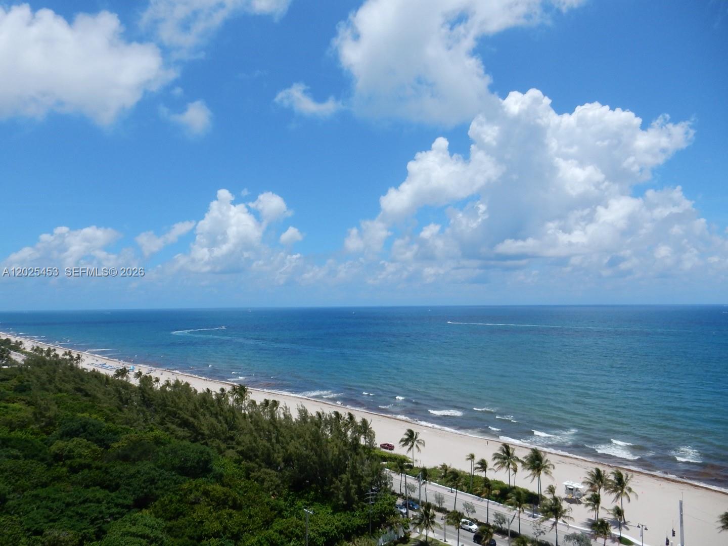 PARAMOUNT FT LAUDERDALE C - Residential Lease
