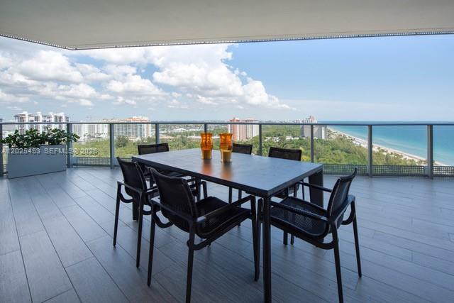 PARAMOUNT FT LAUDERDALE C - Residential Lease