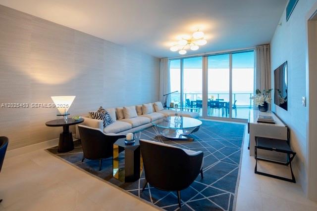 PARAMOUNT FT LAUDERDALE C - Residential Lease