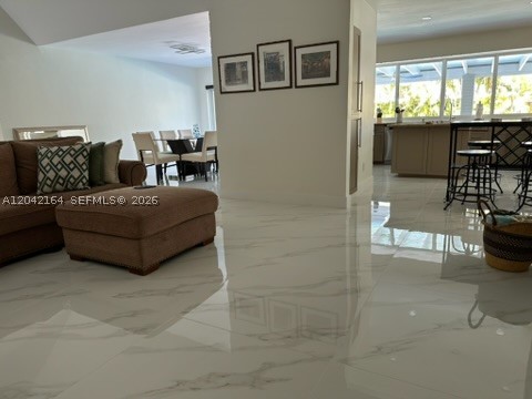 GROUP III EST - Residential Lease