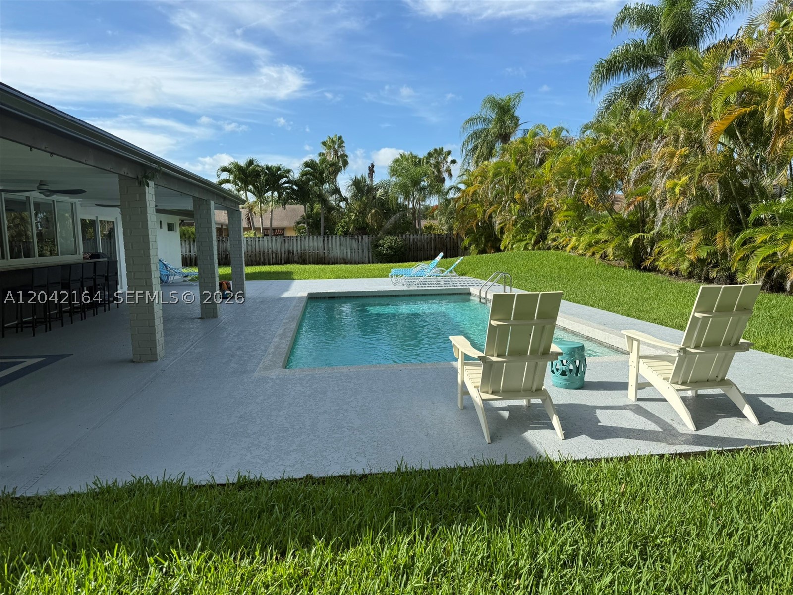 GROUP III EST - Residential Lease