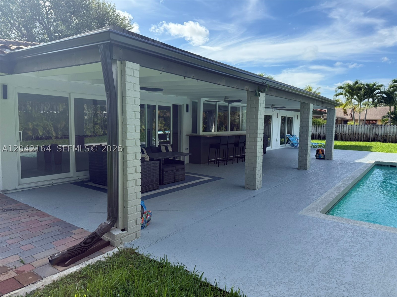GROUP III EST - Residential Lease