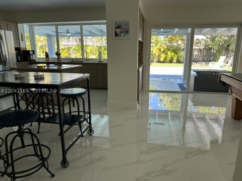 GROUP III EST - Residential Lease